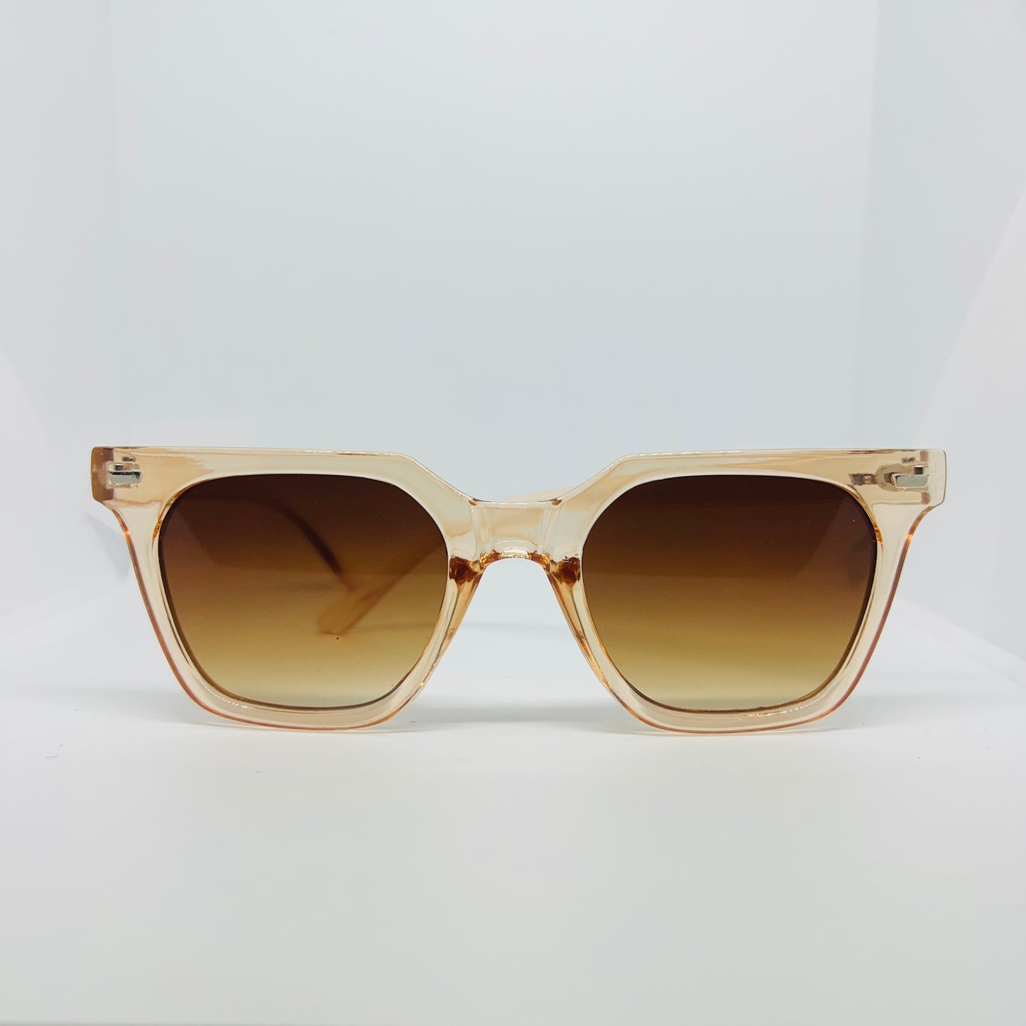 TRANSPARENT BROWN