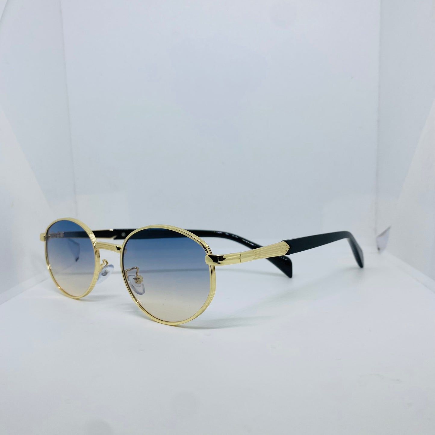GOLD WITH BLUE