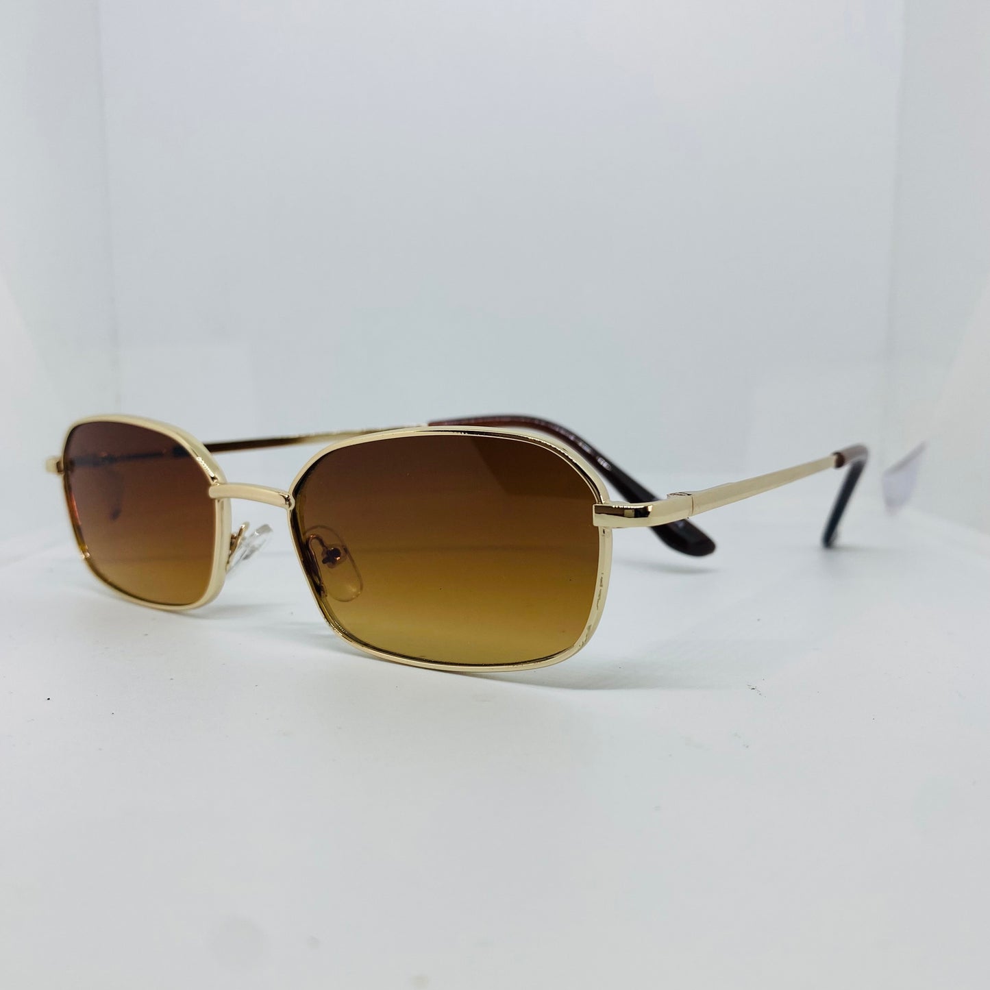 GOLD WITH BROWN