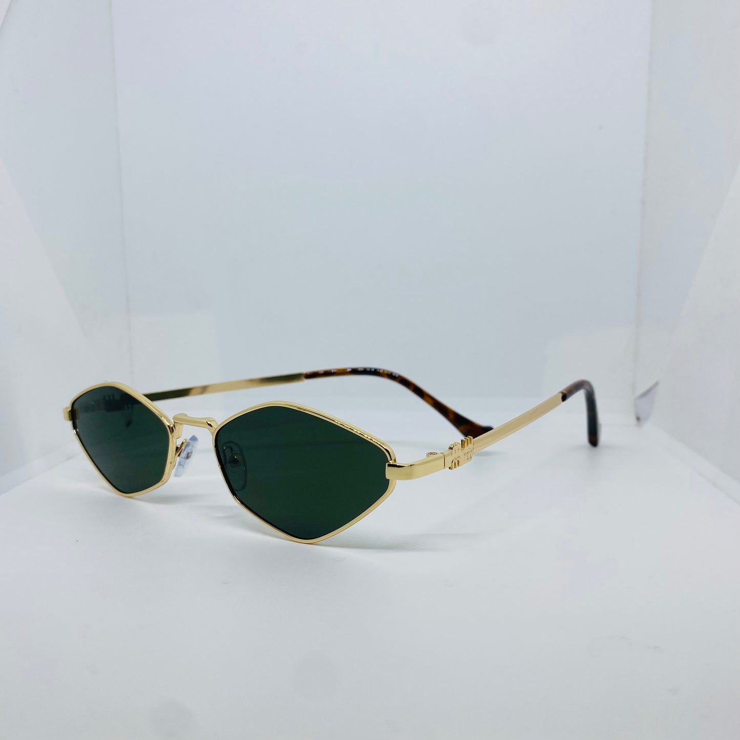 GOLD WITH GREEN