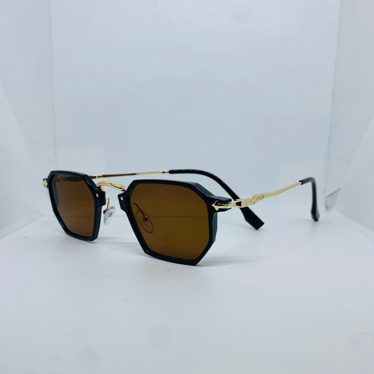 GOLD WITH BROWN