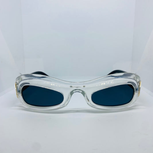 TRANSPARENT WHITE