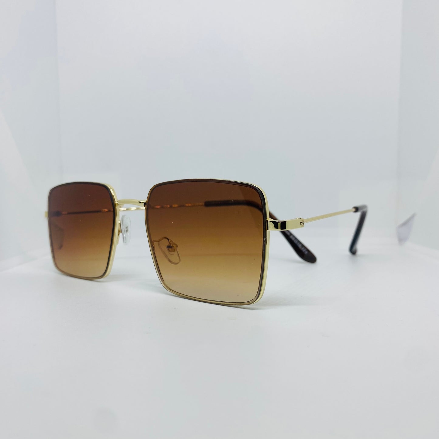 GOLD WITH BROWN