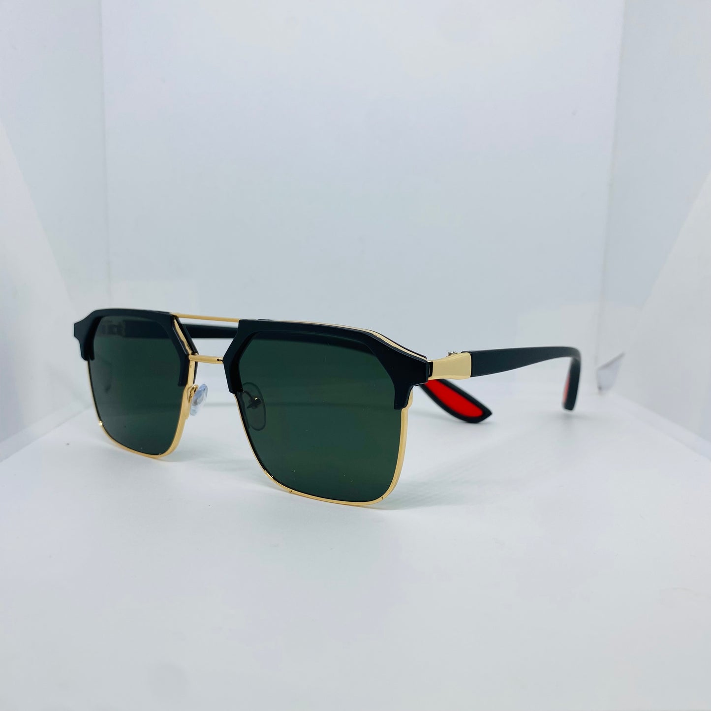 GOLD WITH GREEN