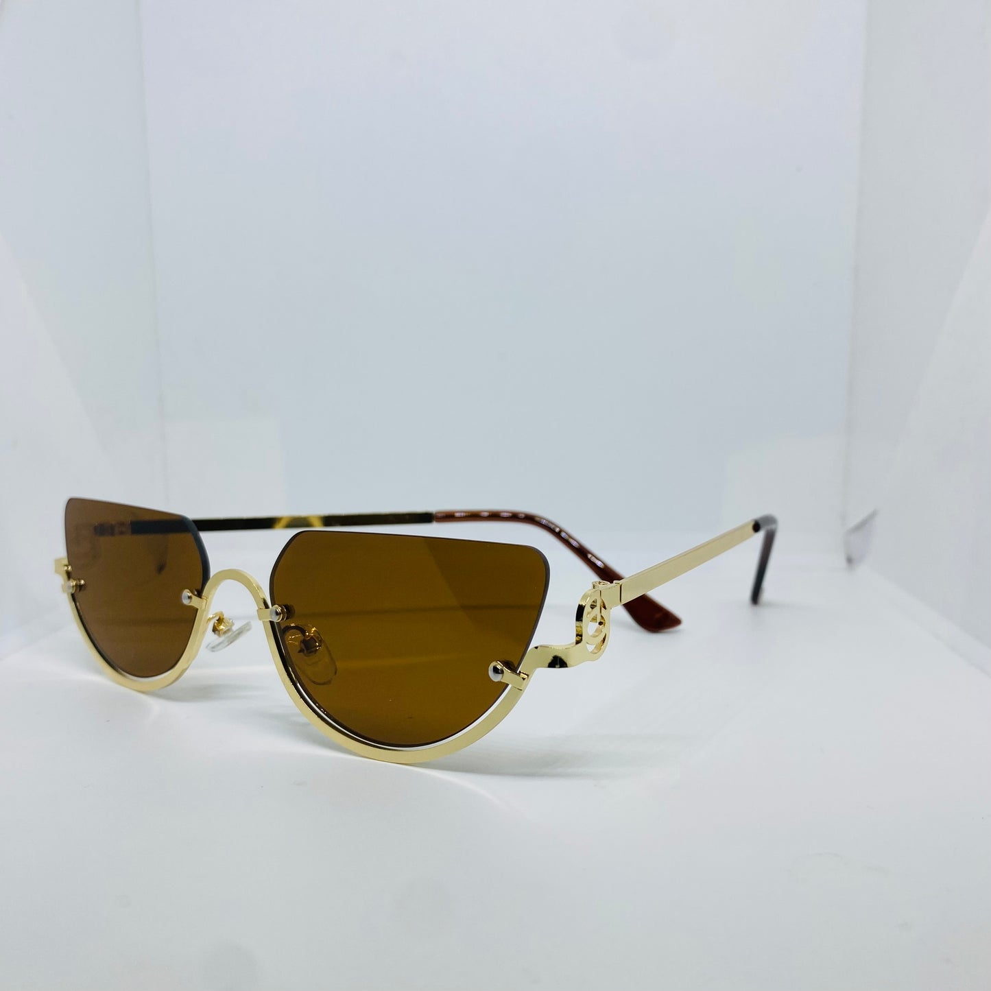 GOLD WITH BROWN