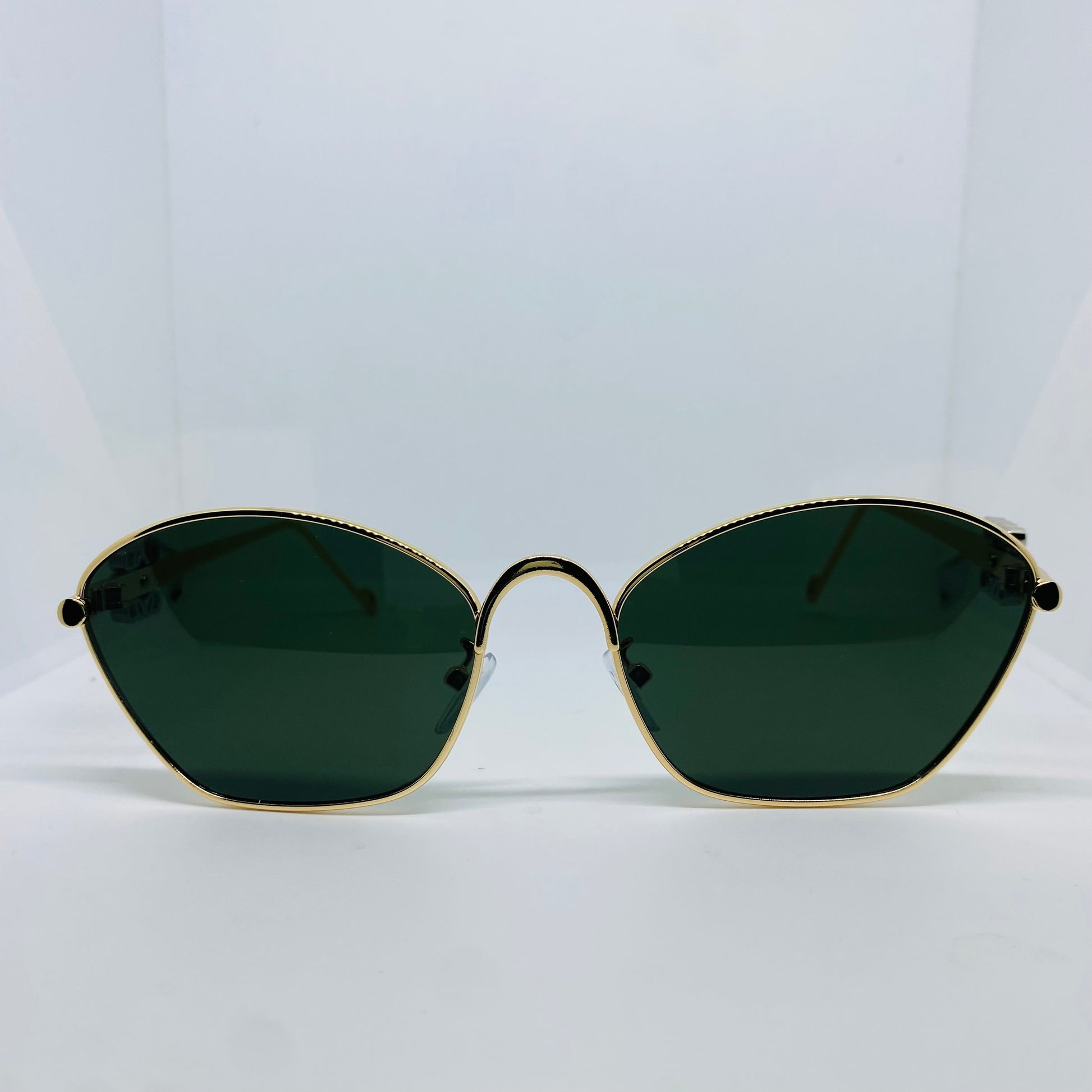 GOLD WITH GREEN