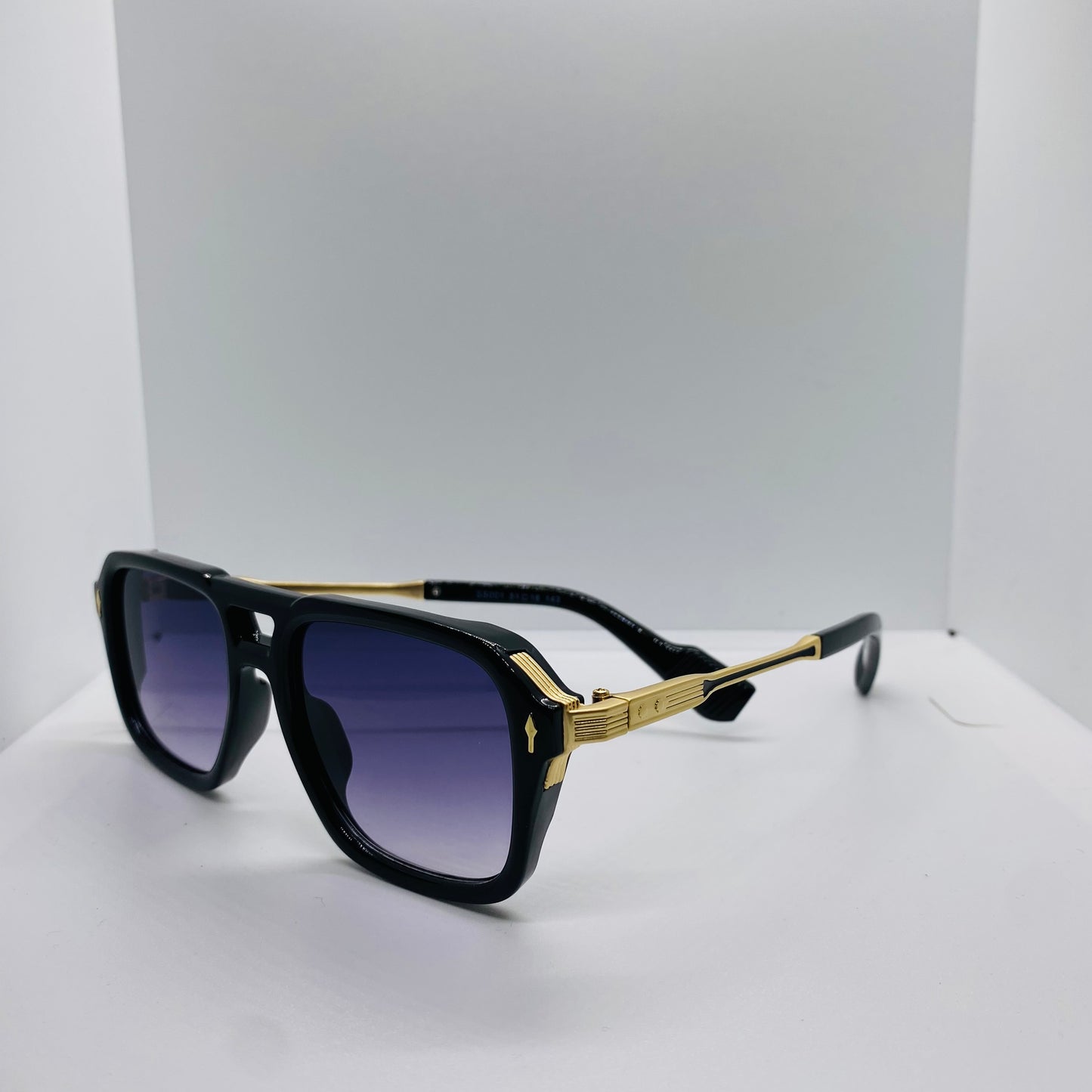GOLD WTH BLACK