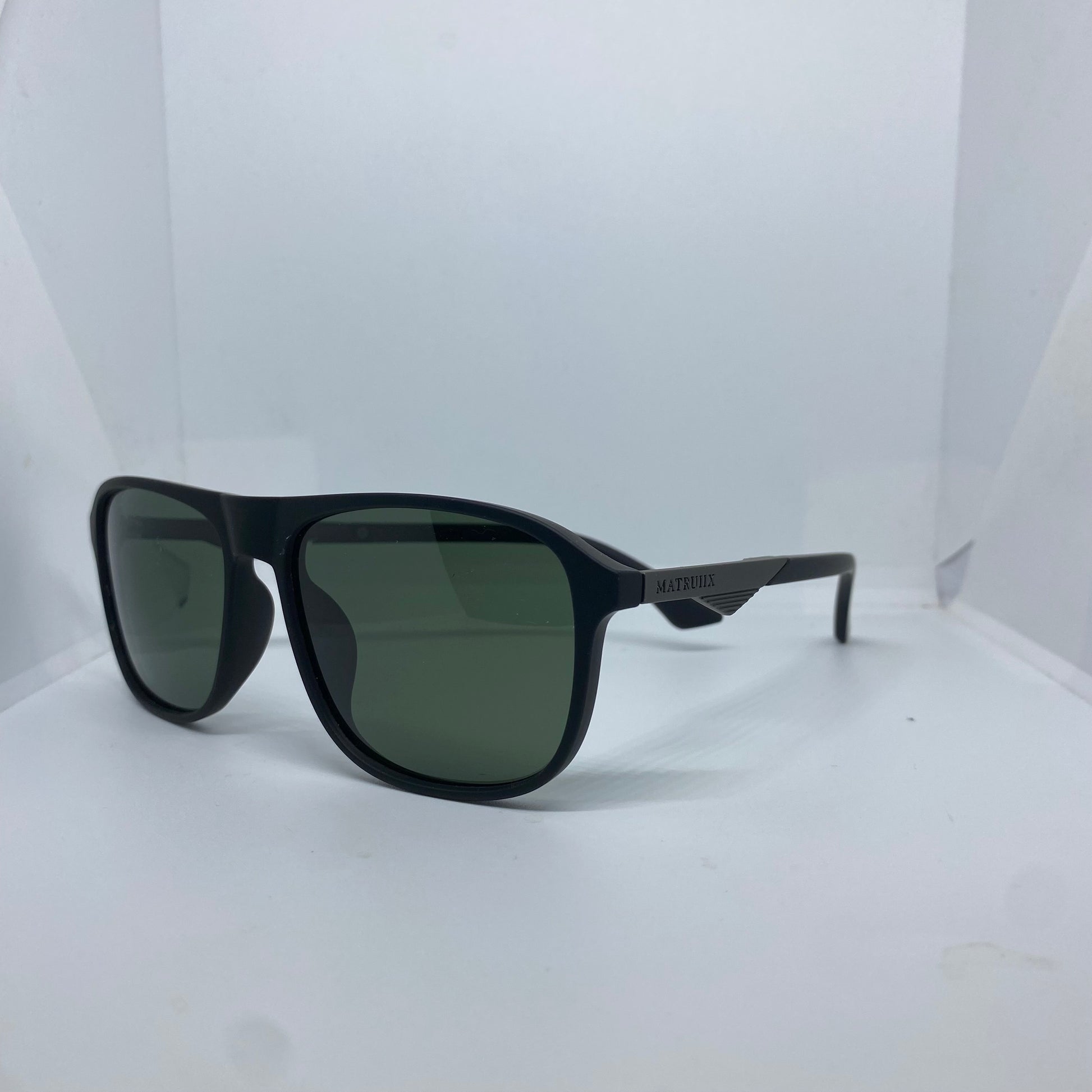 BLACK WITH GREEN