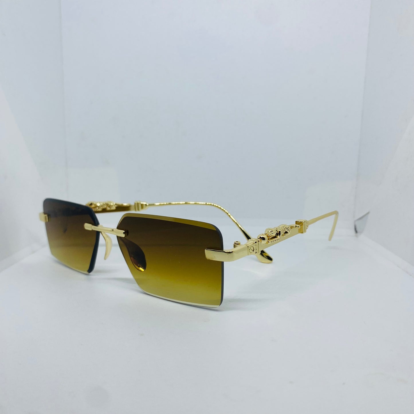GOLD WITH BROWN