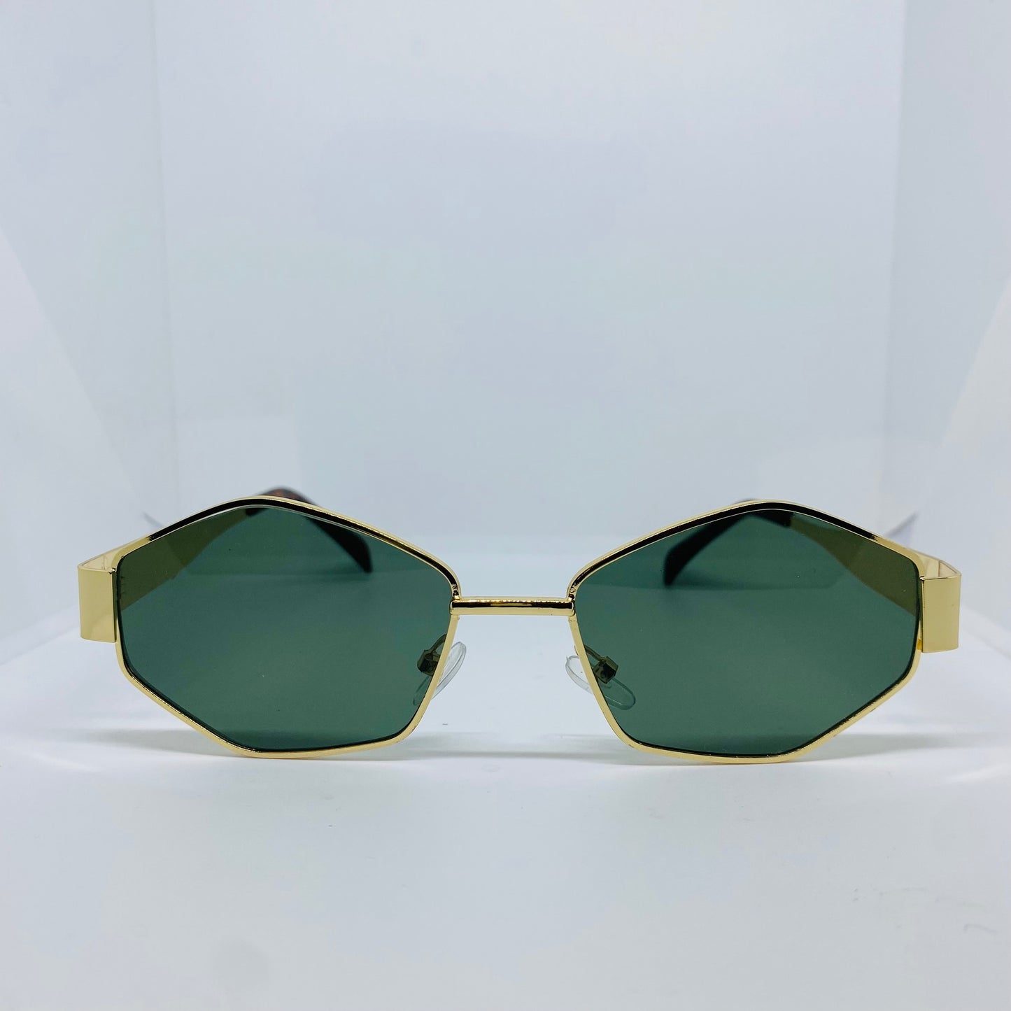 GOLD WITH GREEN