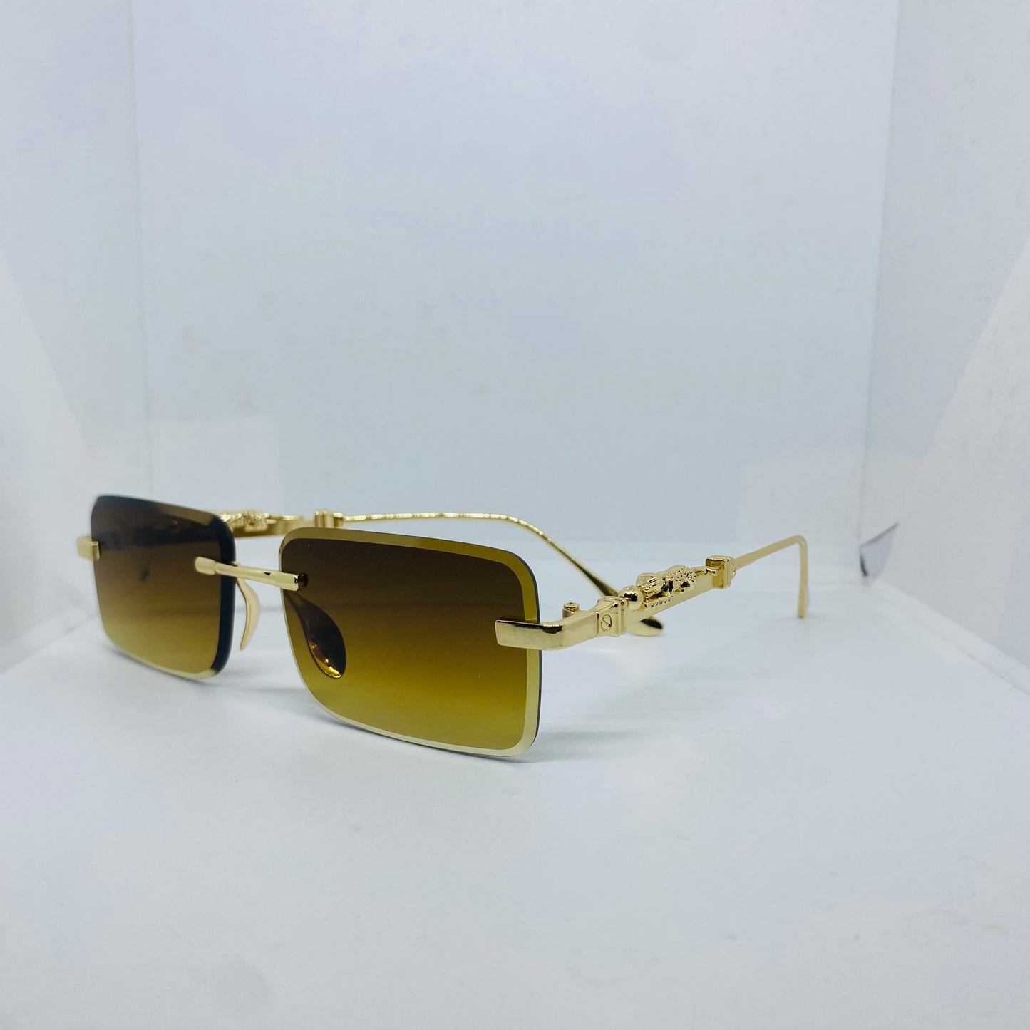 GOLD WITH BROWN