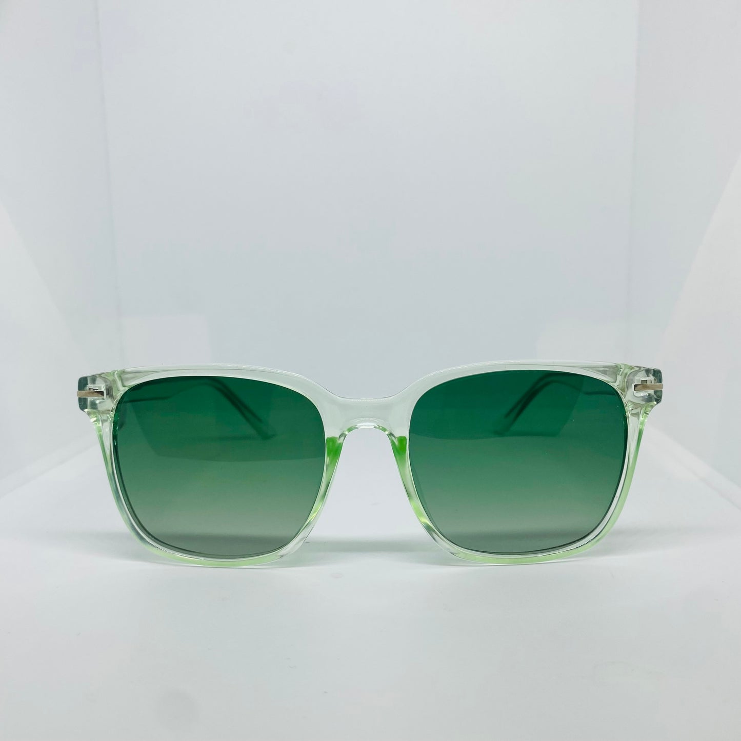 TRANSPARENT GREEN