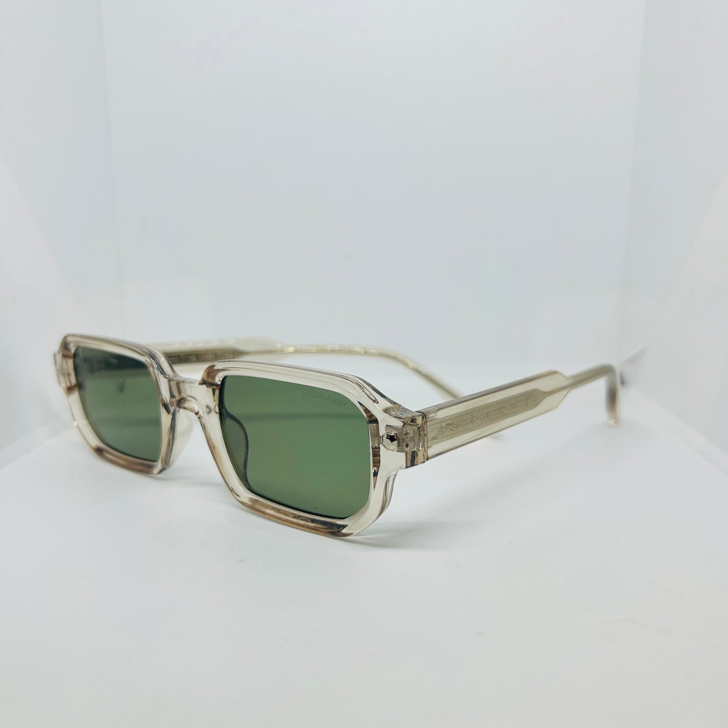 AURIX BY EYEGLASSY