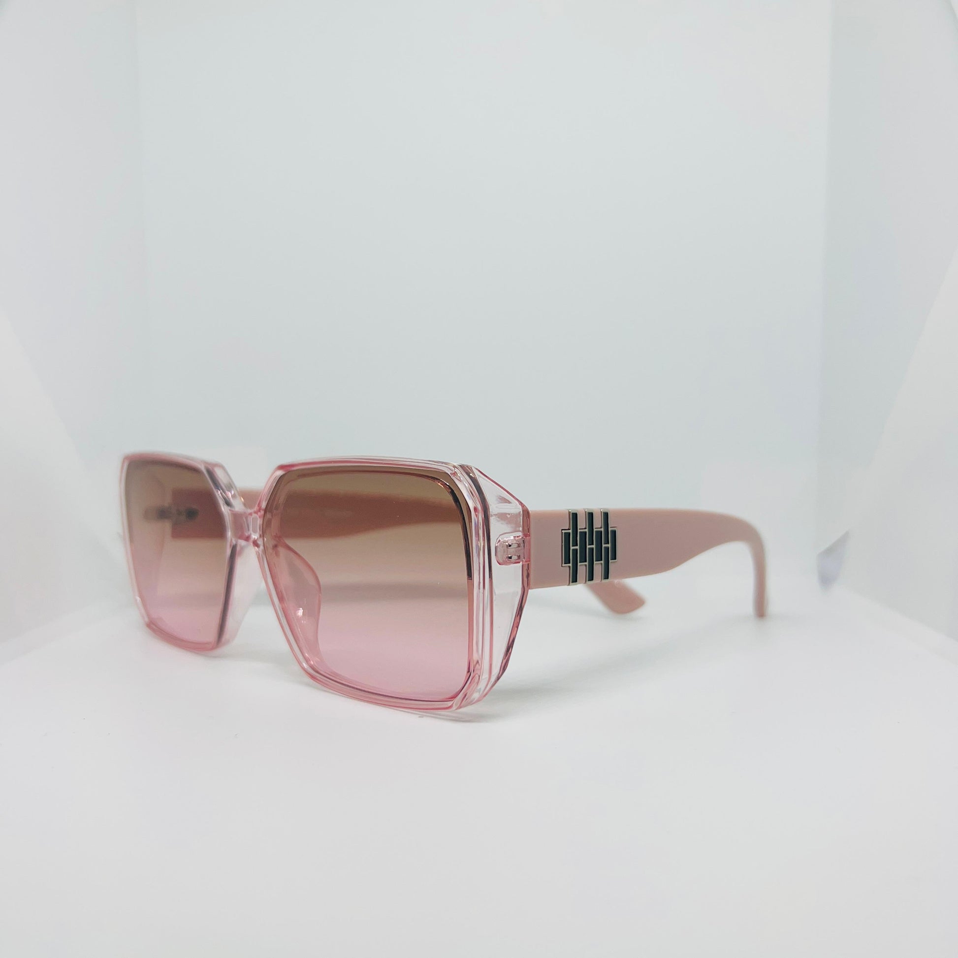 TRANSAPRENT PINK